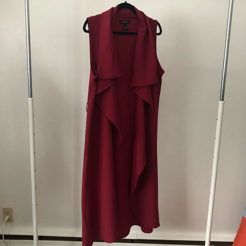 Sleeveless cardigan